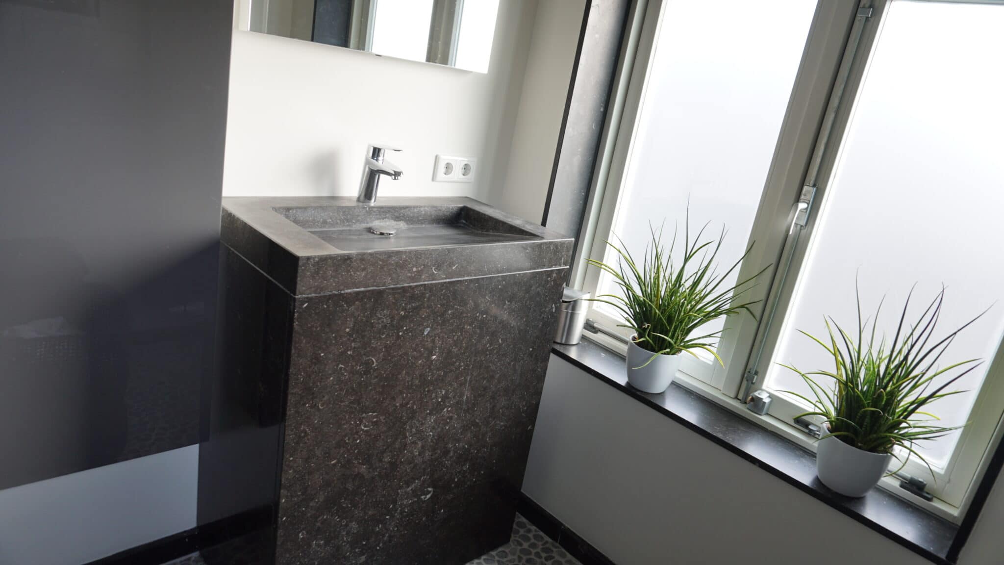 Badkamer- toilet afwerking (27)